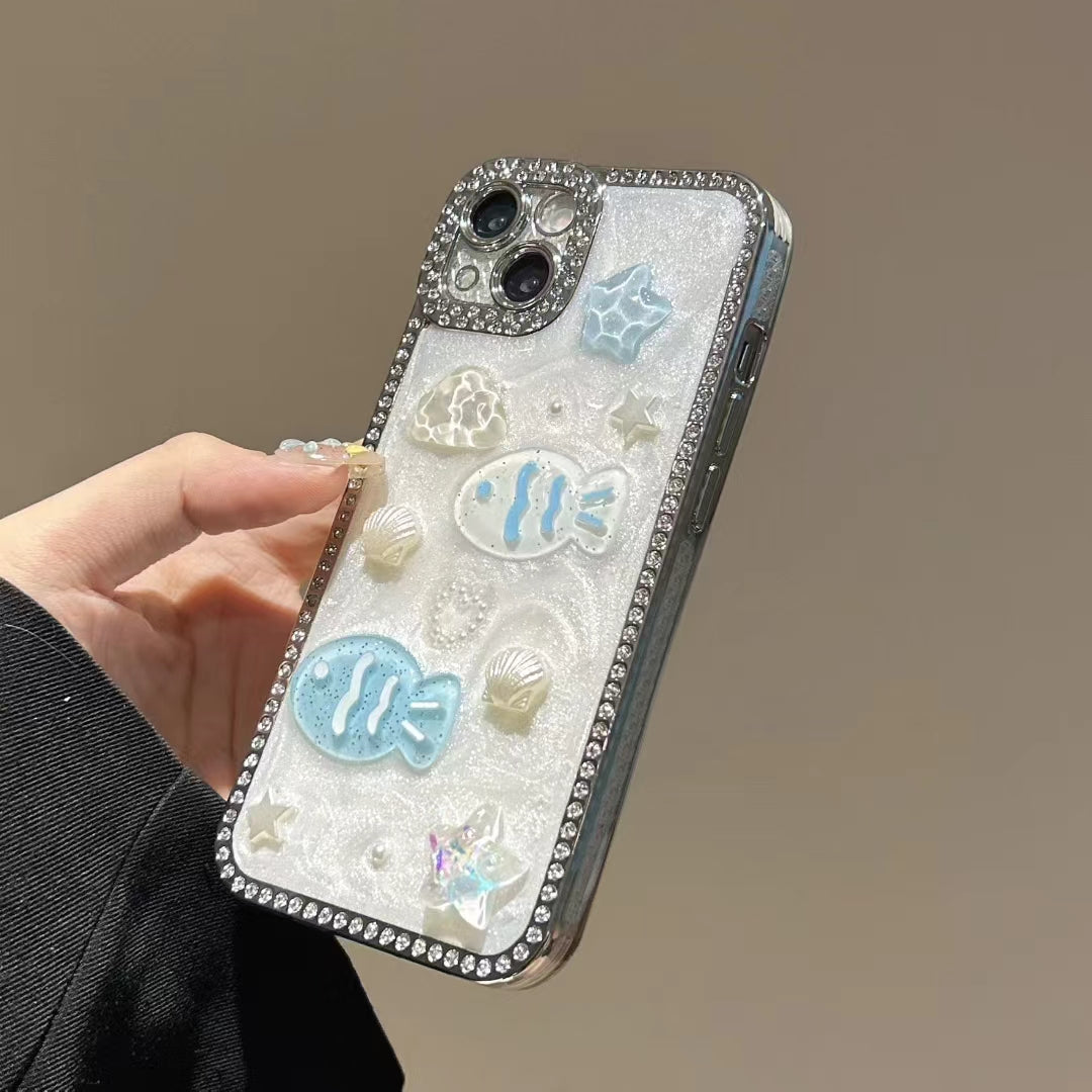 〖i946〗青い小魚が使えるアップル15ケース iPhone 16 16Pro