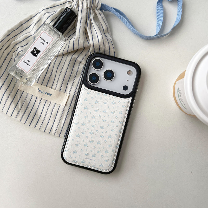 〖i957〗ブルーの小花がいっぱいのiPhone 17 17Pro スマホケース