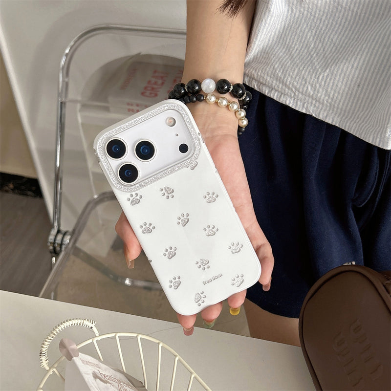 〖i972〗キラキラ 猫の肉球 スマホケースiPhone 17 17Pro Maxケース